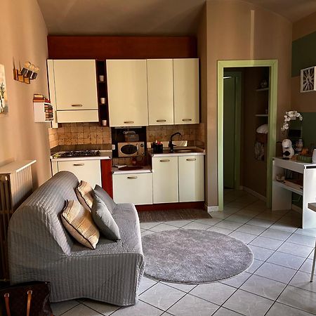 Apartamento Bon Bon Del Corso Con Terrazzo E Aria Condizionata Asti Exterior foto